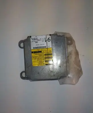 Toyota Corolla Verso E121 Airbag control unit/module 891700F032
