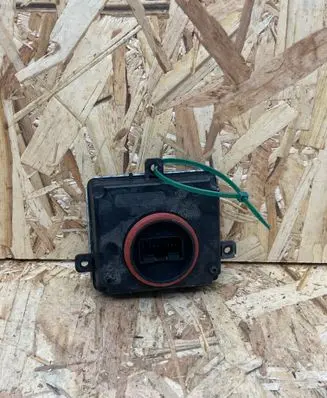 Skoda Octavia Mk3 (5E) Headlight ballast module Xenon 401140244 28357987 4G0907697D