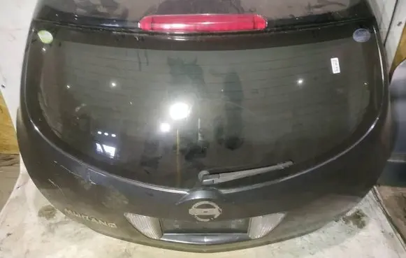 Tailgate/trunk/boot lid