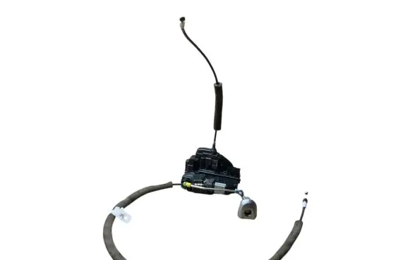 Nissan Note (E12) Front door lock
