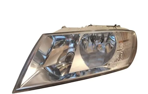 Skoda Octavia Mk2 (1Z) Headlight/headlamp 1Z1941015