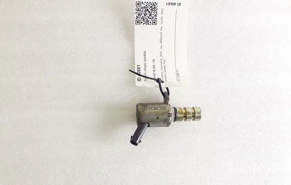 Audi Q7 4L Oil pressure sensor 06E115243G