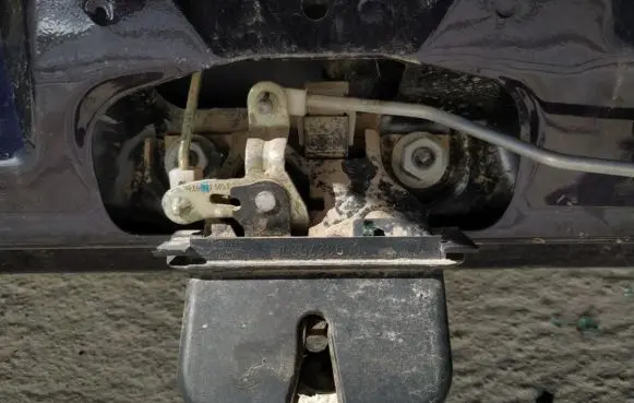 Audi A3 S3 8L Tailgate/trunk/boot lock/catch/latch