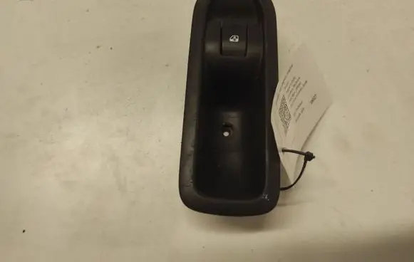 Renault Megane II Electric window control switch 025330 156015540