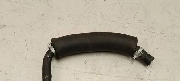 KIA Sportage Engine coolant pipe/hose