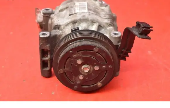 Ford Ka Air conditioning (A/C) compressor (pump) 51747318