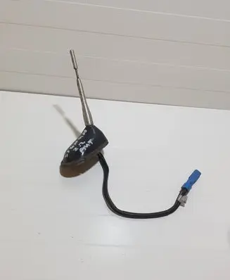 Opel Signum Aerial GPS antenna 13556501E 761101