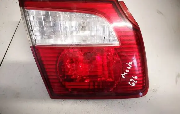 Mazda 626 Tailgate rear/tail lights 13261922 132-61922