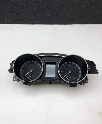 Skoda Superb B6 (3T) Speedometer (instrument cluster) 3T1920841K