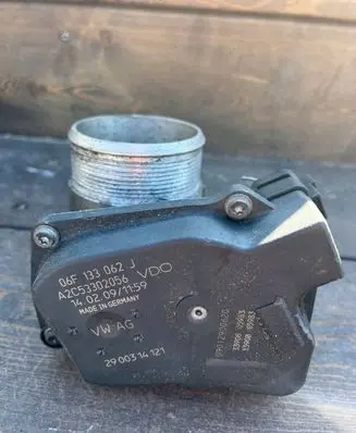 Audi A4 S4 B8 8K Throttle valve 06F133062J A2C53302056