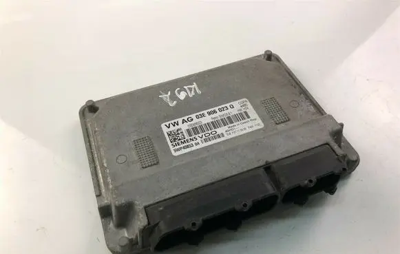 Skoda Fabia Mk2 (5J) Other control units/modules 03E906023Q K192