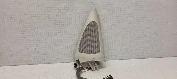 Volkswagen Polo III 6N 6N2 6NF Front door high frequency speaker 6N0837986B
