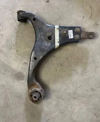 Hyundai i30 Front lower control arm/wishbone 5450012H000 EDN1003