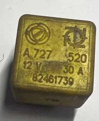 Alfa Romeo 156 Other relay 82461739 A727520