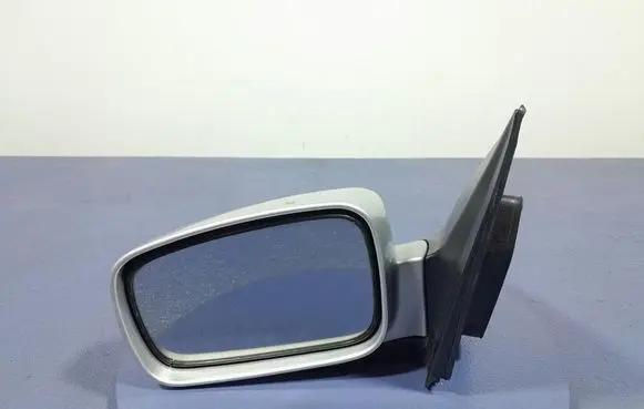 KIA Sorento Front door electric wing mirror 015753
