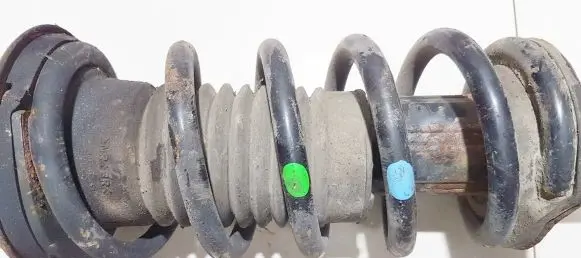 Lexus IS 220D-250-350 Front coil spring
