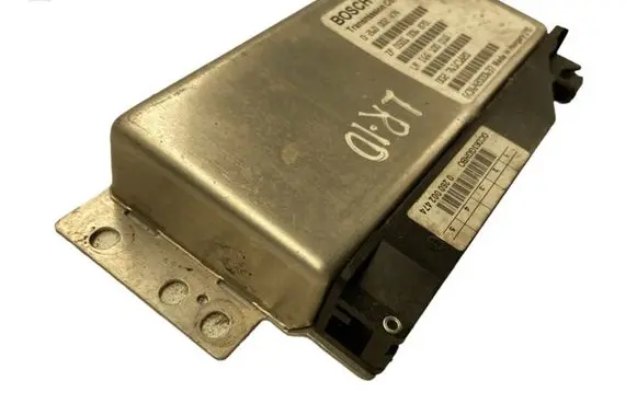 Land Rover Discovery Engine control unit/module 0260002474 ZF0501006870