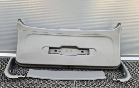 Trunk/boot side trim panel
