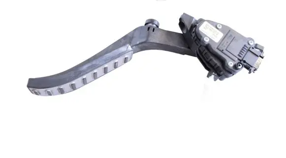 Porsche Cayenne (9PA) Accelerator throttle pedal 7L0723507E