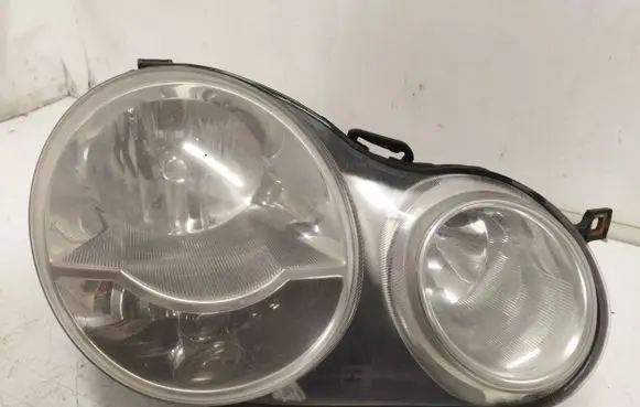 Volkswagen Polo Headlight/headlamp 89306849