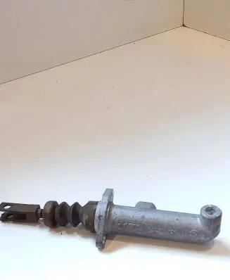 Audi A6 S6 C4 4A Clutch master cylinder 4A1721401