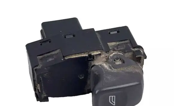 Volvo V70 Electric window control switch 9472275