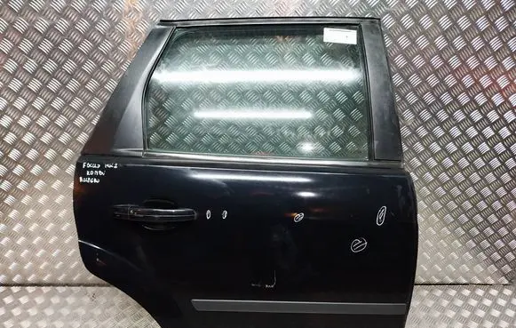 Ford Focus Rear door S18031424