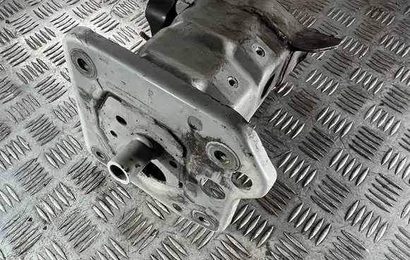 Volvo V60 Front side member 