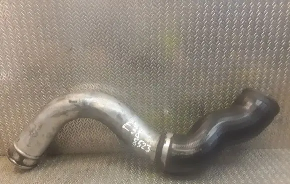 BMW 7 E38 Intercooler hose/pipe 2248623
