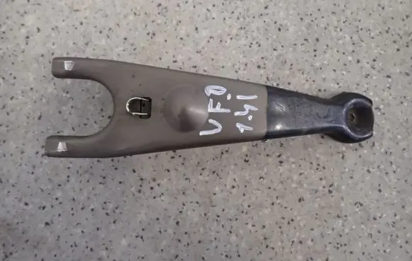 Honda Civic Clutch release arm fork 