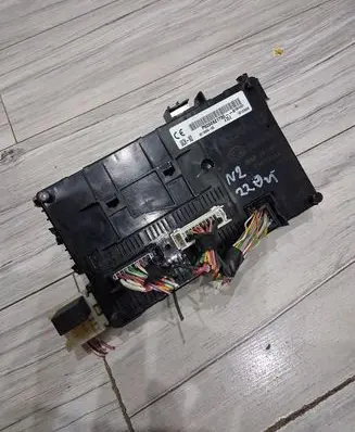 Renault Clio II Comfort/convenience module P8200621762