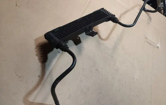 Chrysler Sebring (ST-22 - JR) Transmission/gearbox oil cooler 