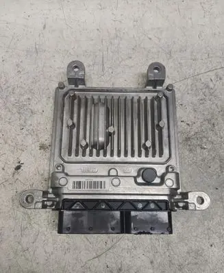 Mercedes-Benz C W204 Engine control unit/module A6511500126 A0054469240