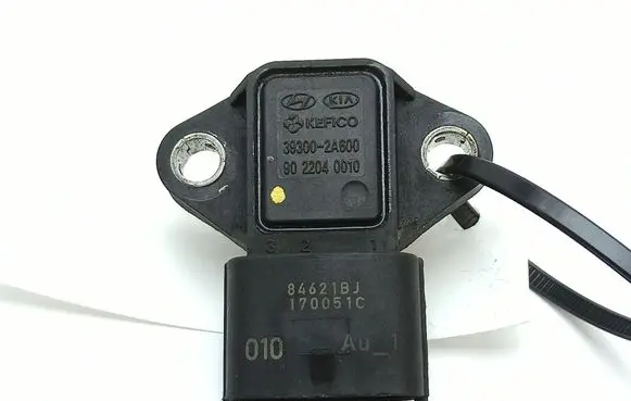KIA Sportage Air pressure sensor 393002A600 9022040010 84621BJ