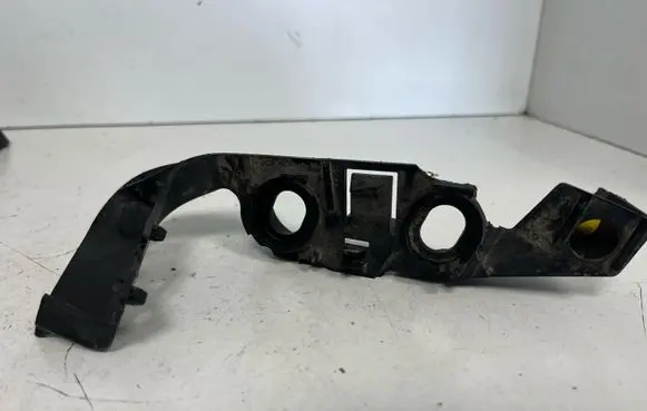 Audi A5 Front bumper mounting bracket 8W6807284
