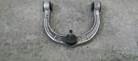 Mercedes-Benz ML W164 Front upper control arm/wishbone A2513300807