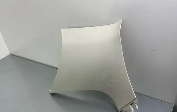 (D)pillar trim (top)