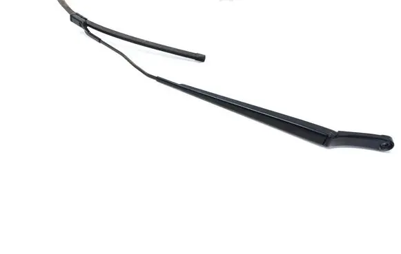 Front wiper blade arm
