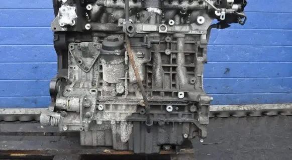 Volvo V50 Engine swap D5244T