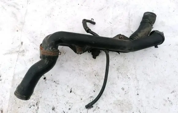 Volkswagen Golf III Intercooler hose/pipe 1H0145840A ZSB1H0145762F