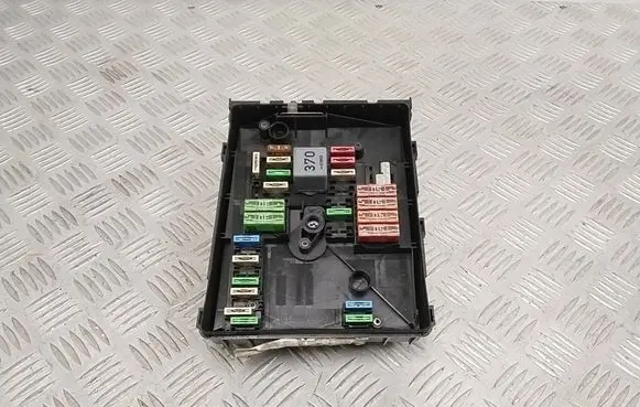 Seat Leon (1P) Fuse module 1K0937125A
