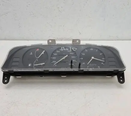 Nissan Primera Speedometer (instrument cluster) 87001302