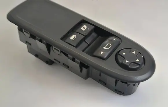 Citroen C3 Electric window control switch 96637530XT 28232429 529076433