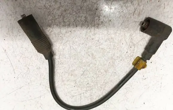 Volkswagen Golf III Ignition plug leads 
