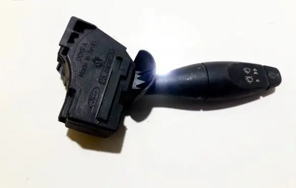 Ford Focus Wiper control stalk