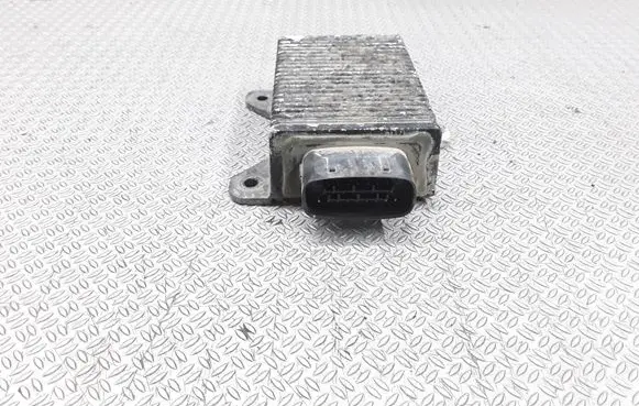 Mitsubishi Carisma Engine control unit/module MD340897