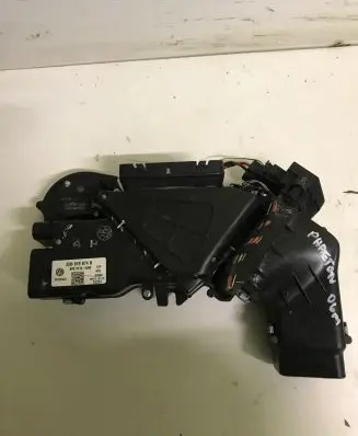 Volkswagen Phaeton Cabin air duct channel 3D0819874B