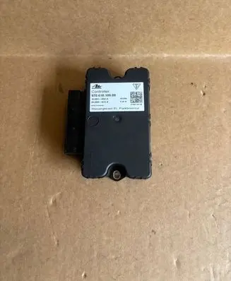 Porsche Panamera (970) Hand brake control module 97061810909
