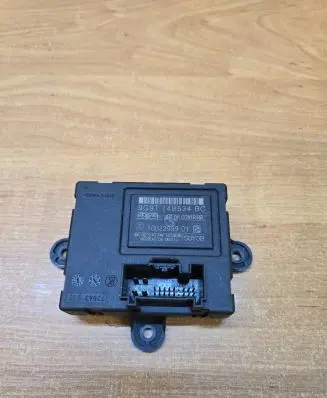 Volvo V70 Door control unit/module 9G9T14B534BC 1002299901