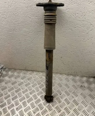 KIA Sportage Rear shock absorber/damper 553003u100